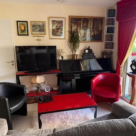 Apartament Bel Avec Piano